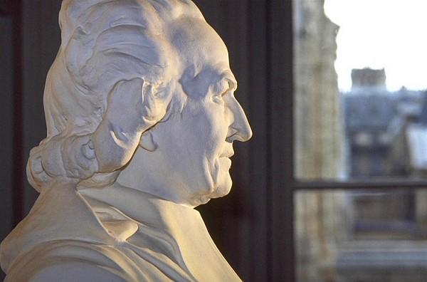 Le buste de l'Abbé Grégoire dans l'anti-chambre de la direction Le buste de l'Abbé Grégoire dans l'anti-chambre de la direction
